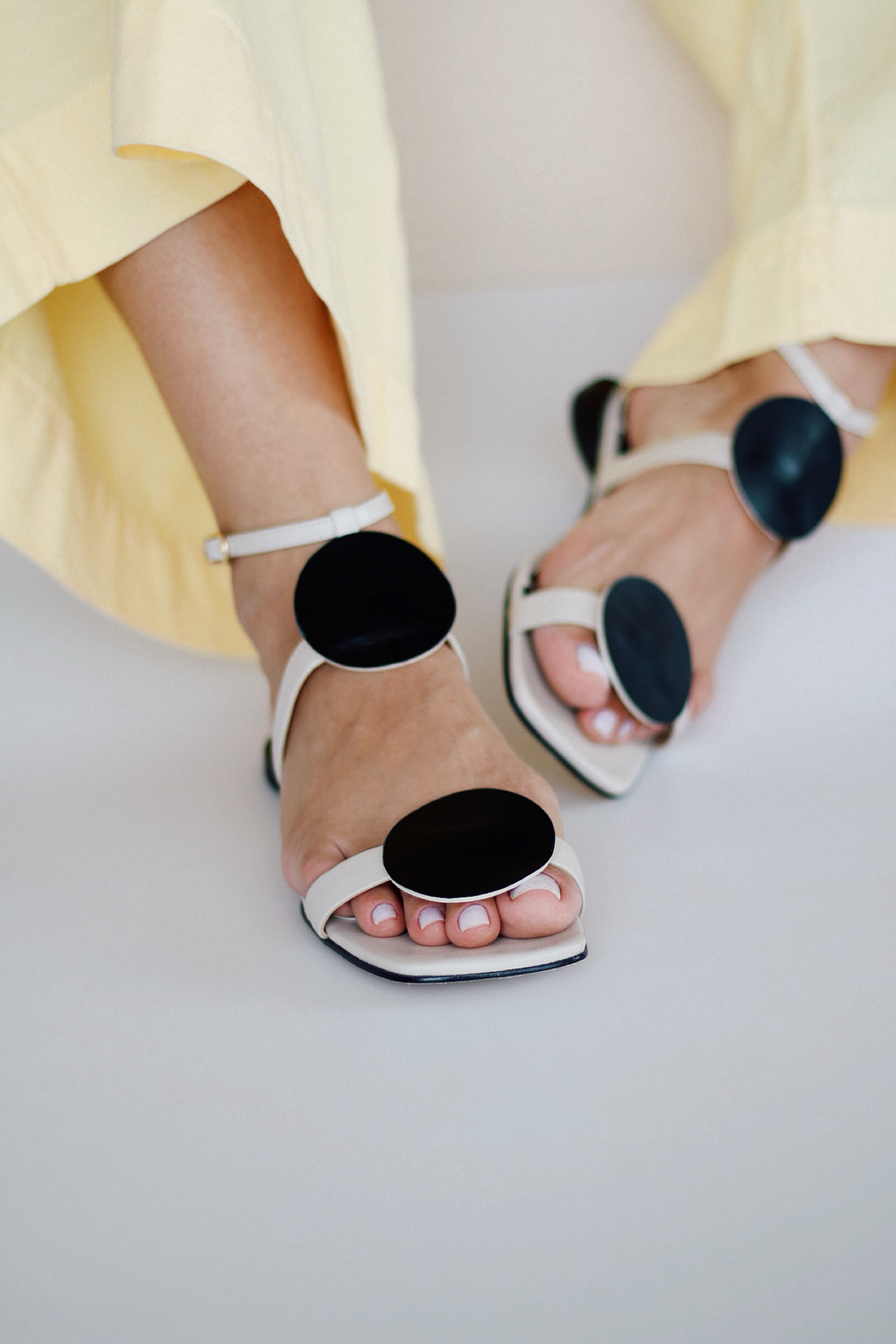 Black and white geometric sandal