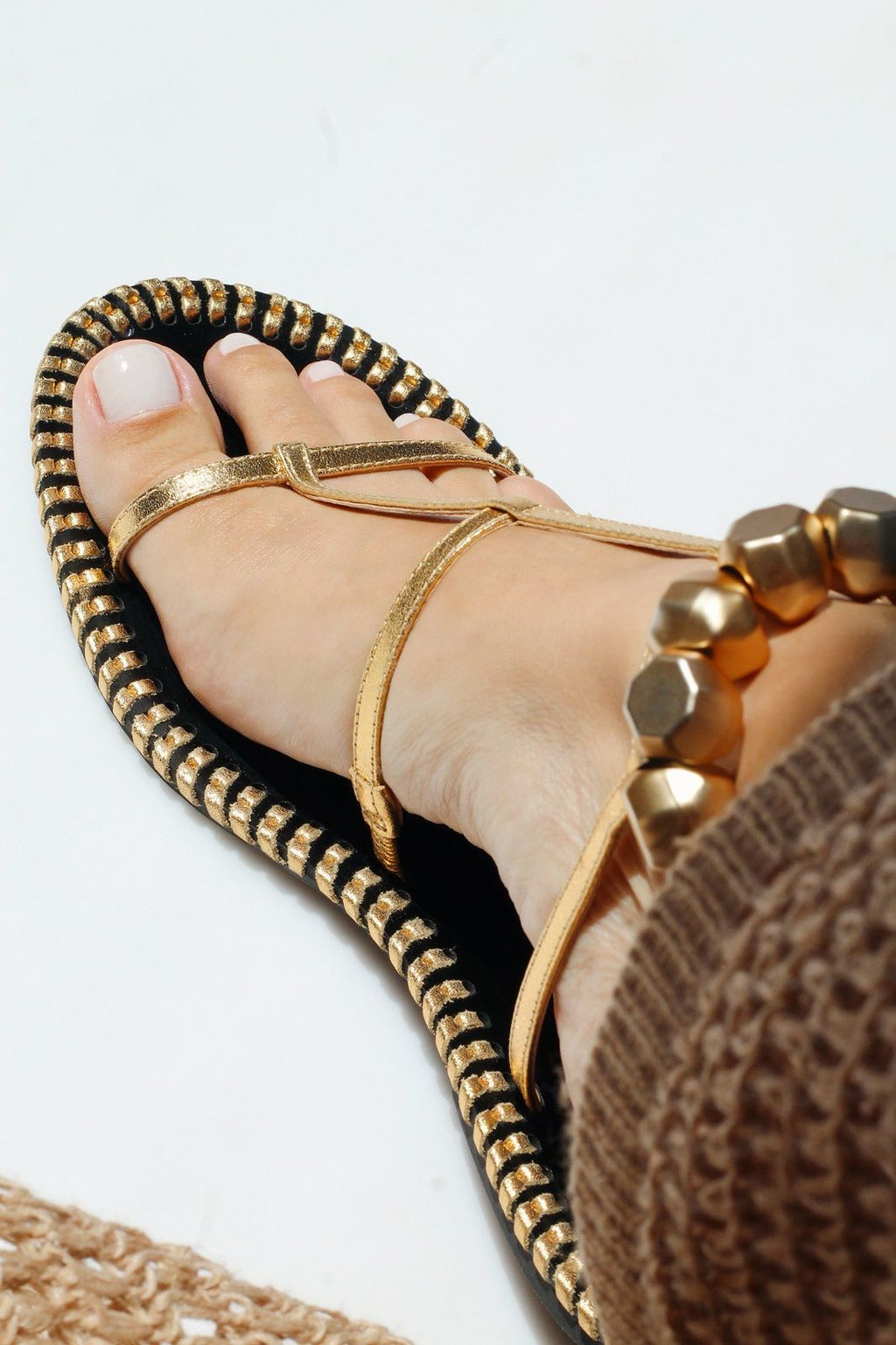 Flat Lysa with removable ankle strap
