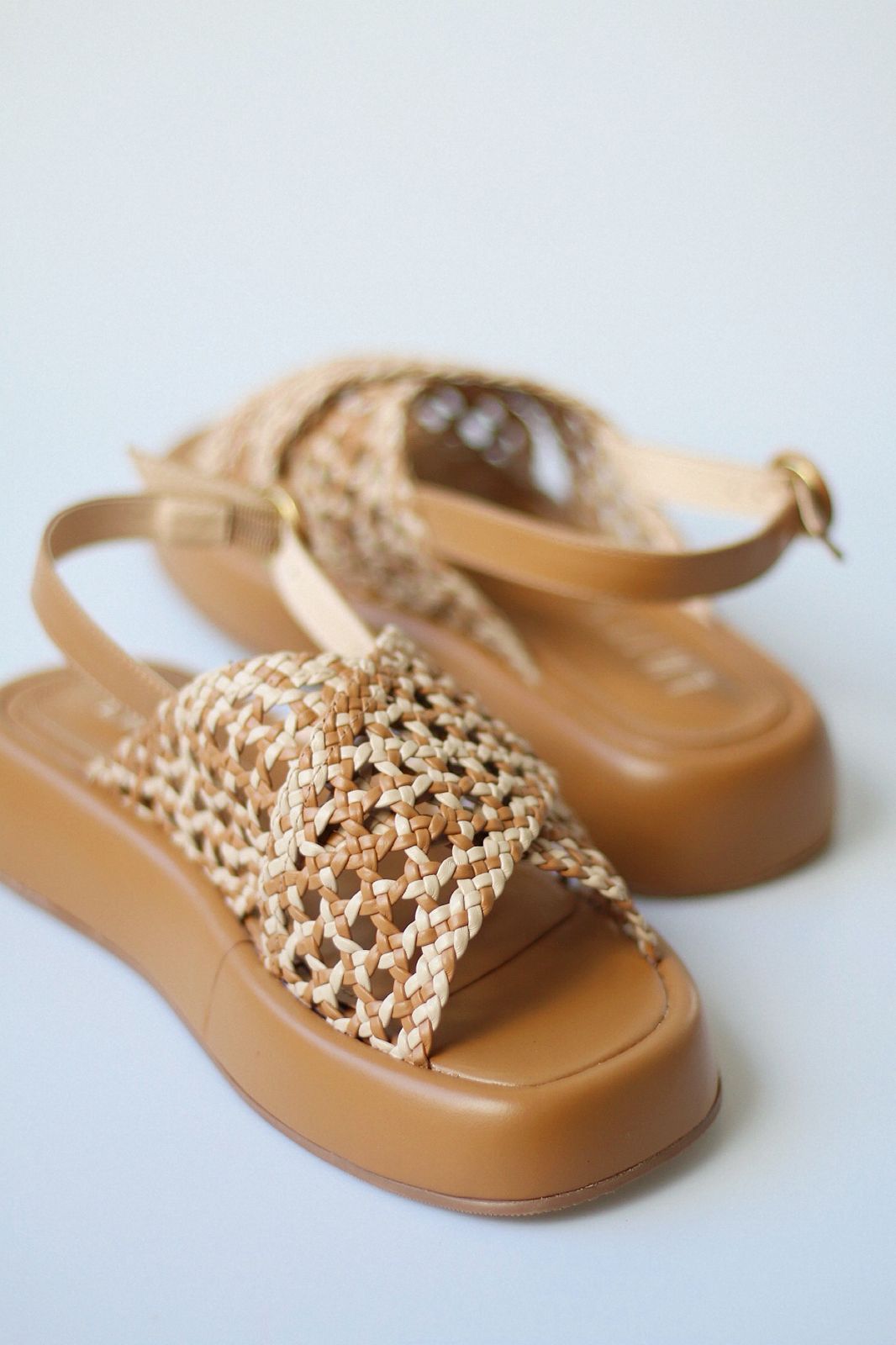 Flat Elise tressê bicolor ocrê e off white