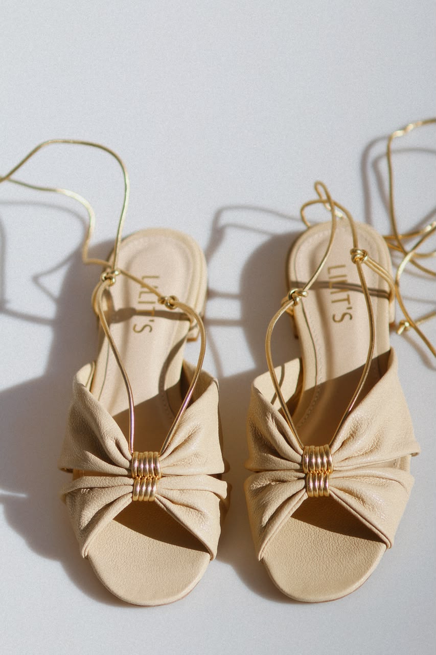 Sandália Aimee off white e ouro
