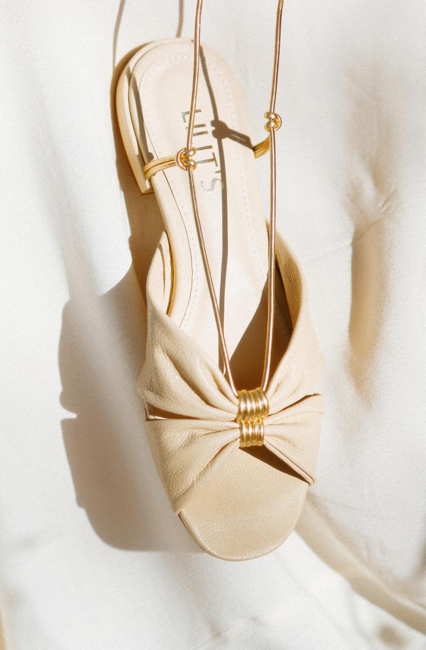 Sandália Aimee off white e ouro
