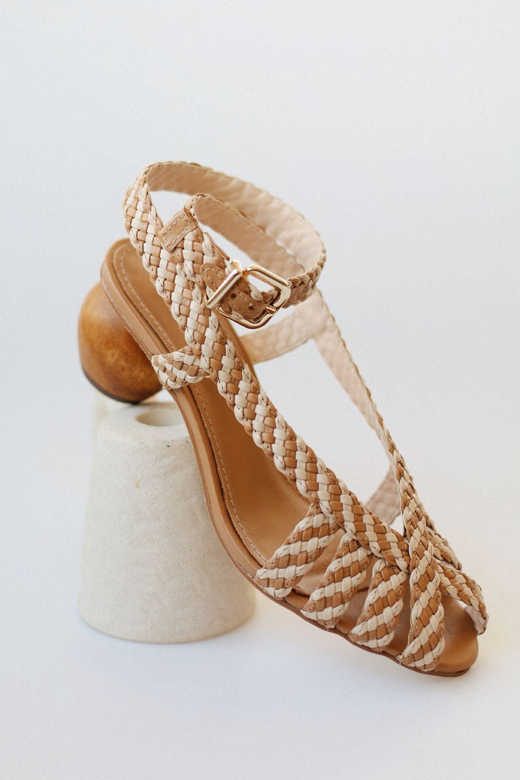 Abby sandal with two-tone braided detail and chestnut wood heel.