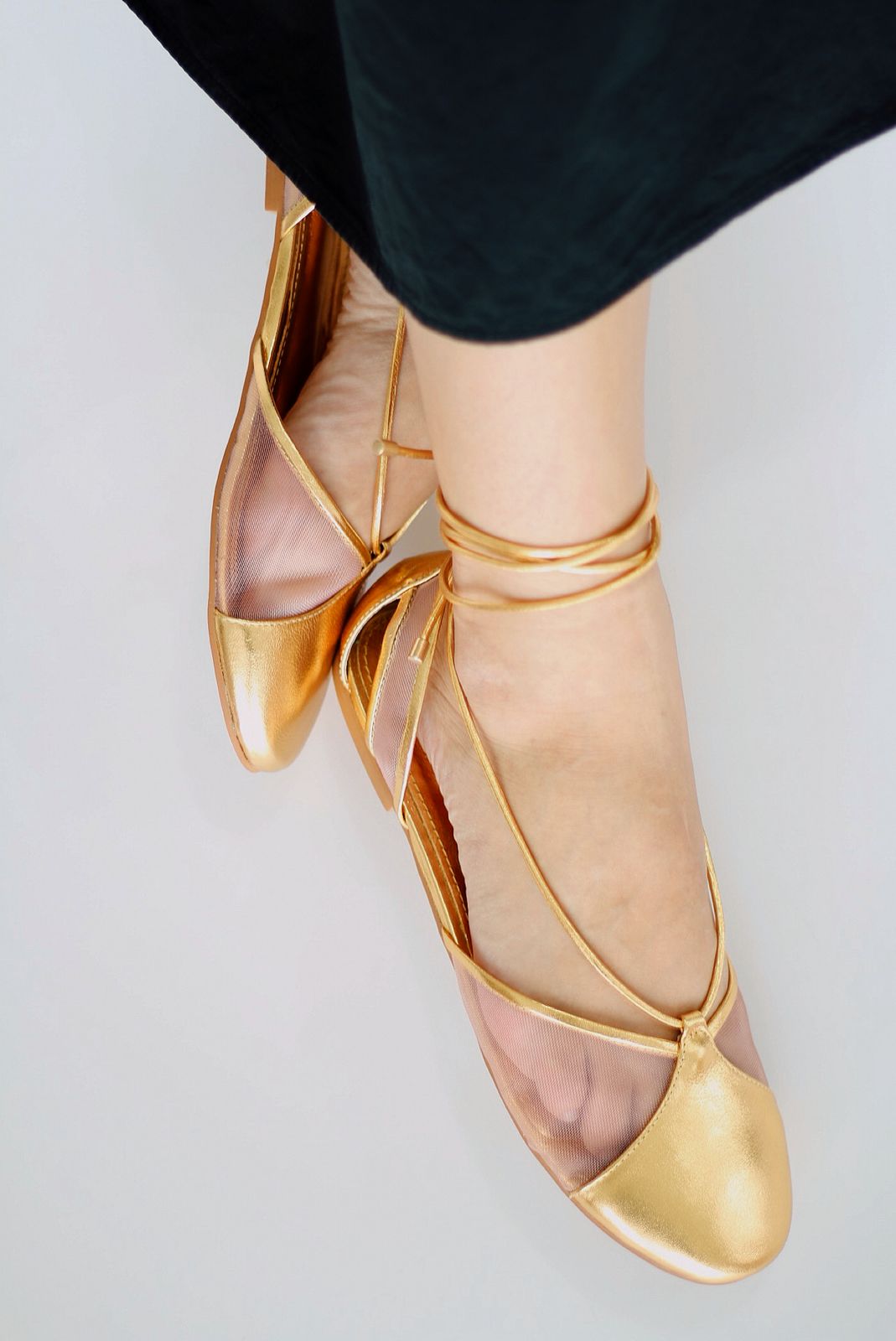 Gold ballerina Valerie with mesh details.